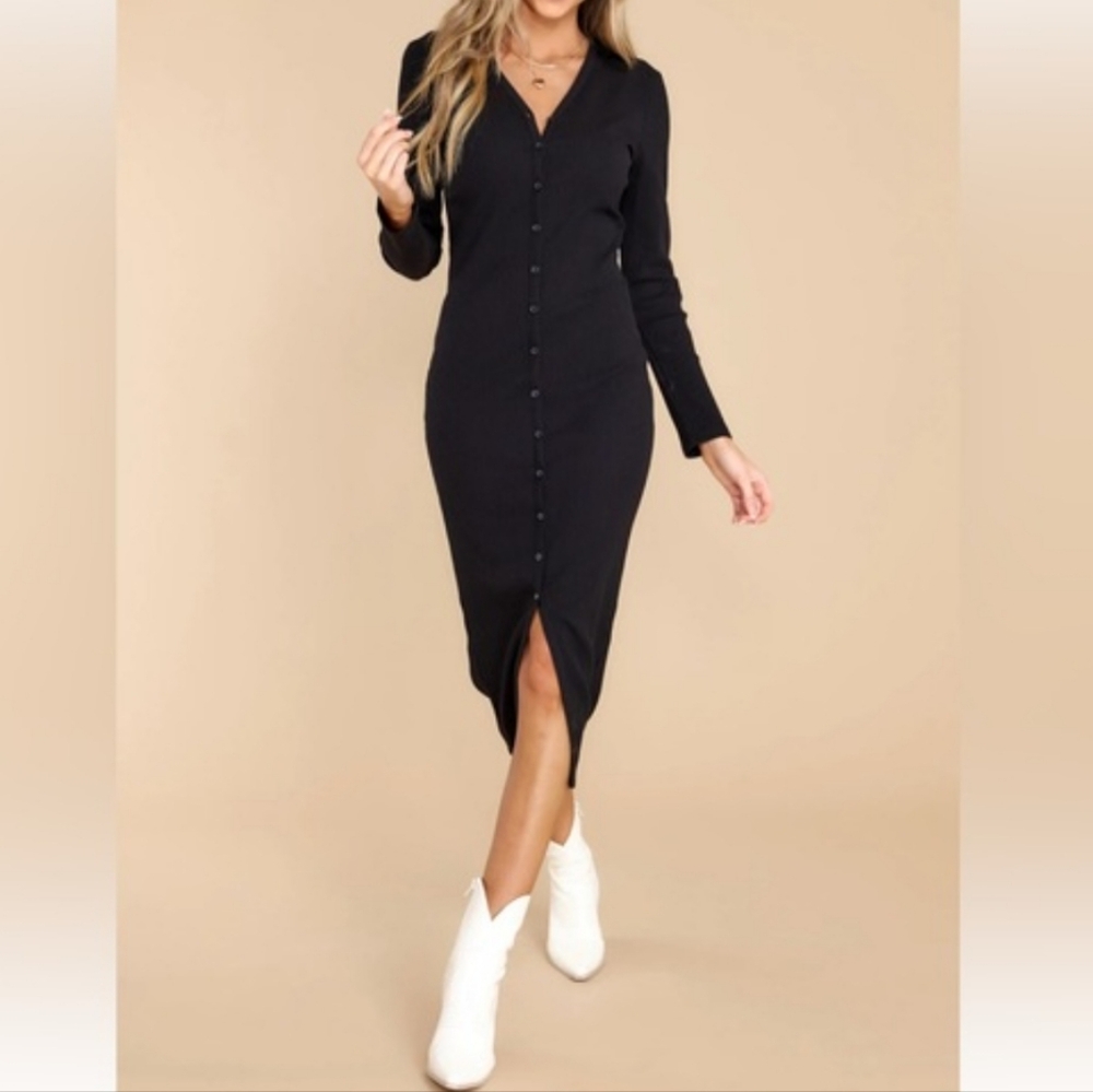 Elegant Black Midi Dress